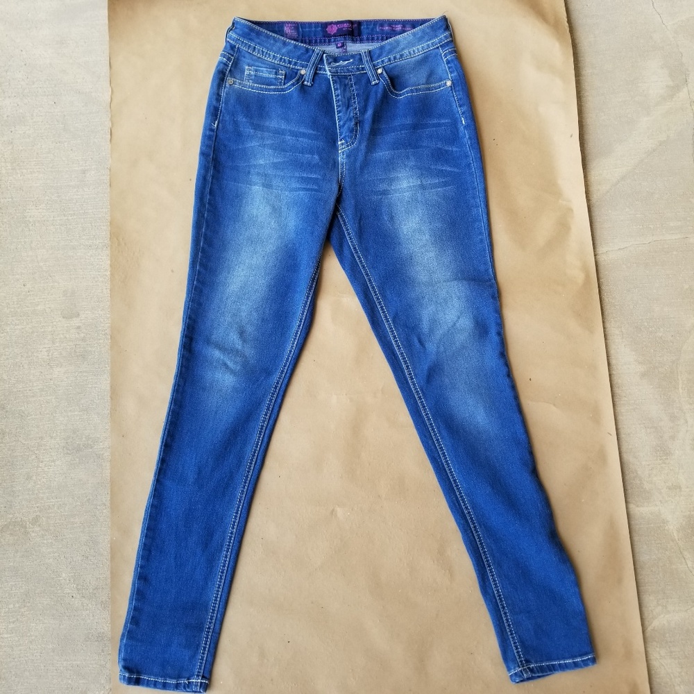 Hydraulic Tribeca Mid Rise Super Skinny Jeans 8